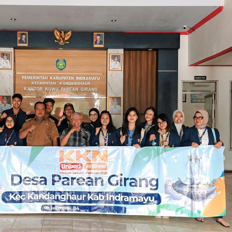 Menyambut kedatangan mahasiswa Kuliah Kerja Nyata (KKN) dari Universitas Padjajaran (UNPAD)